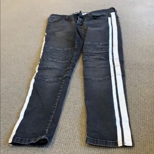 Fashion Nova men’s jeans